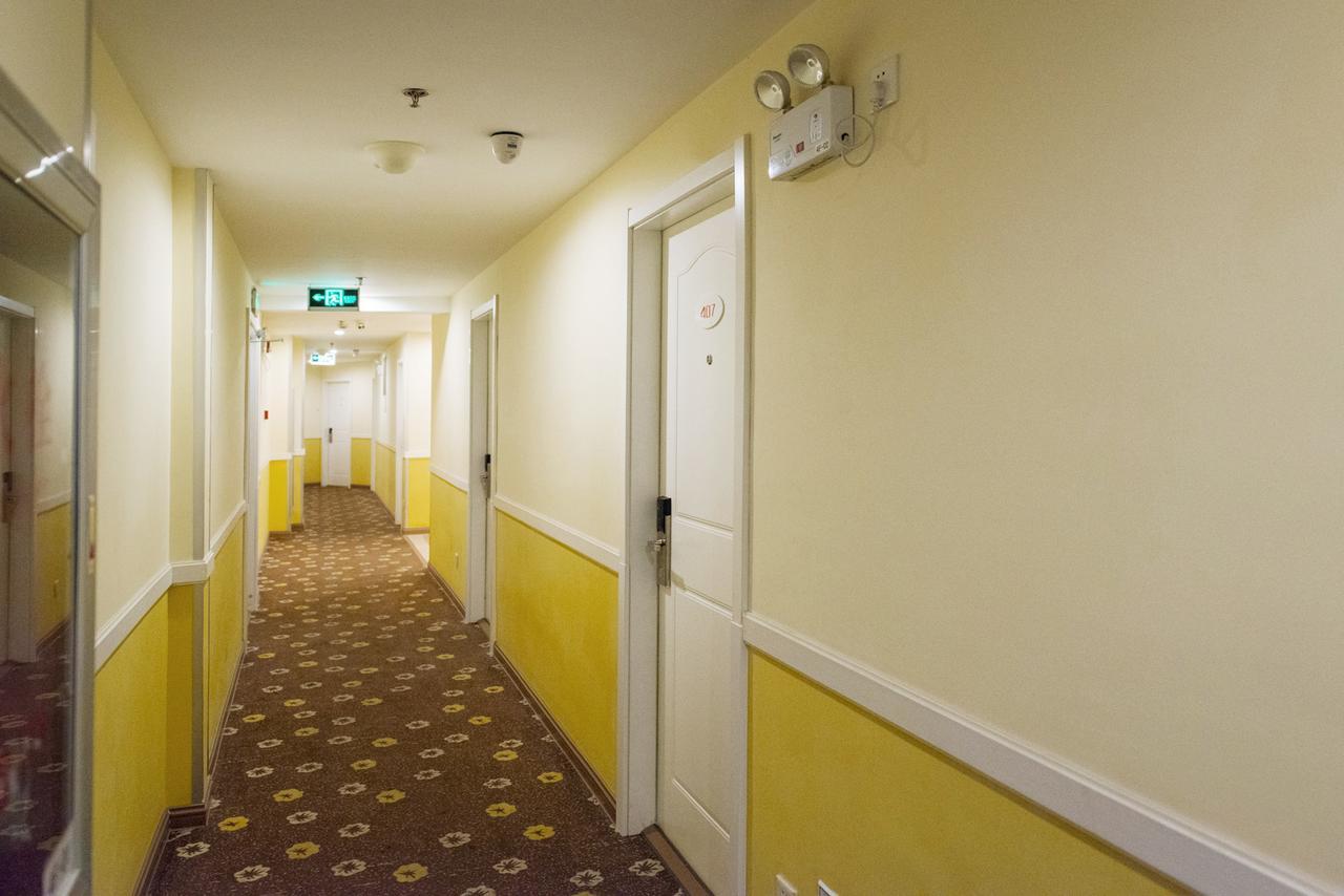 Home Inn Shanghai Xujiahui Road Mengzi Road 외부 사진