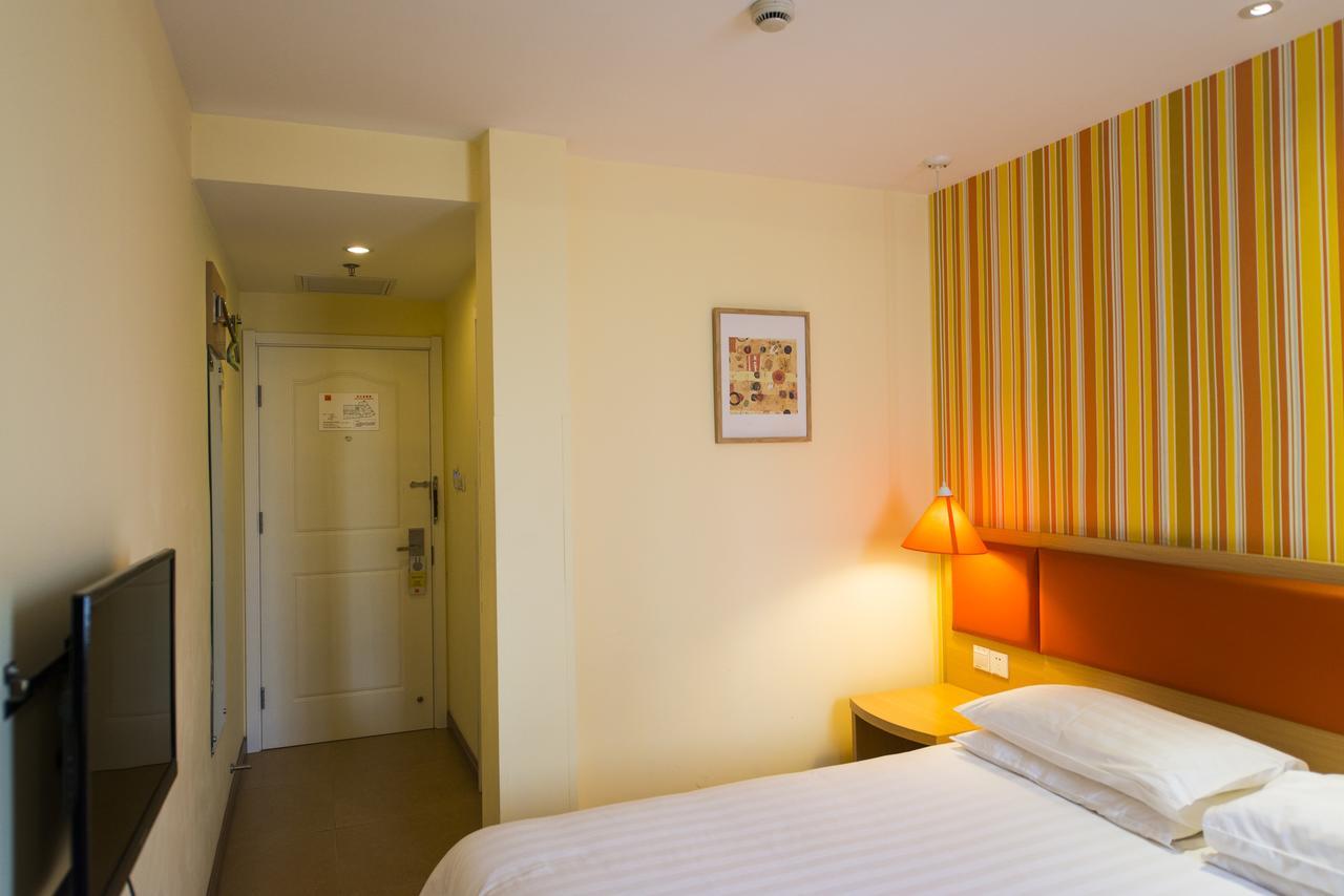 Home Inn Shanghai Xujiahui Road Mengzi Road 외부 사진